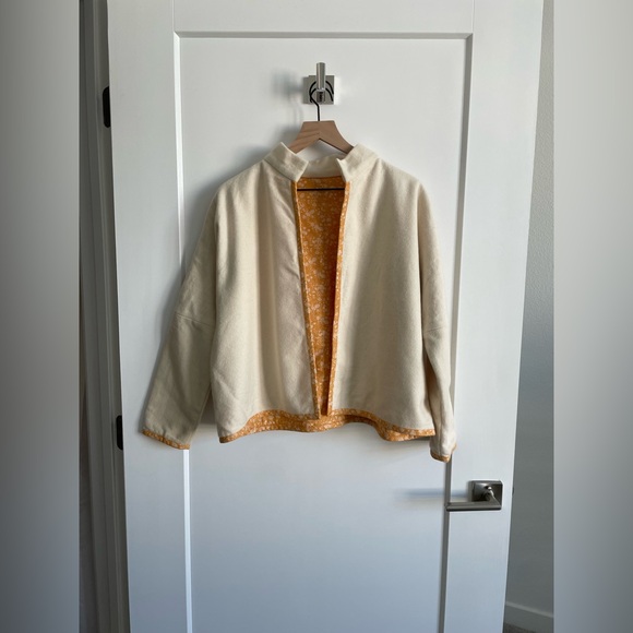 Handmade Wool Collared Jacket - Picture 8 of 8